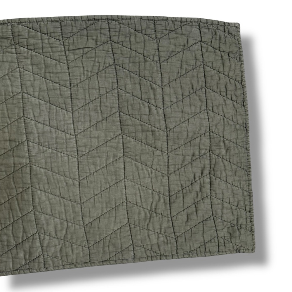 UGG Dawn Moss Green King Size Quilted Cotton Fabric Pillowcases Shams - Picture 2 of 6